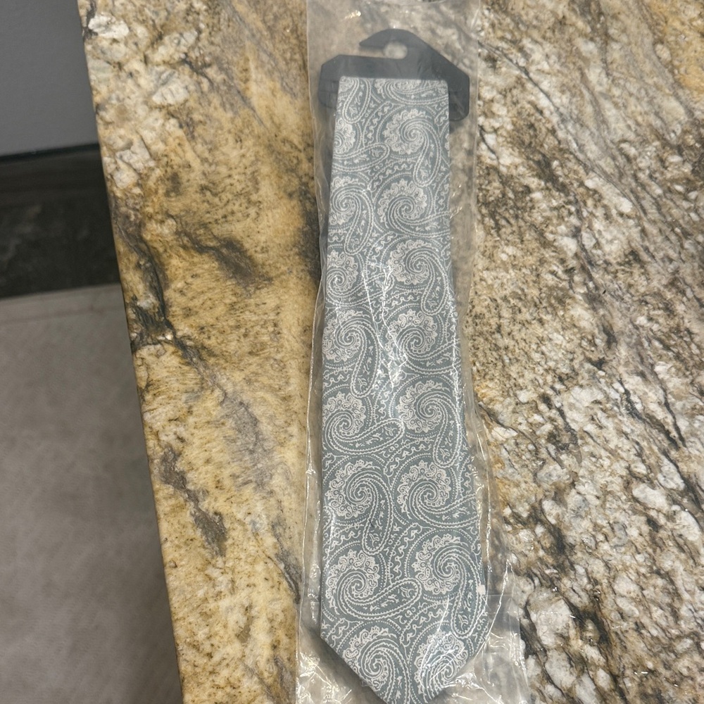 Paisley Patterned Tie